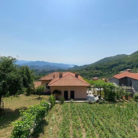 Willa A Ca Du Baciccia Oneto Zewnętrze zdjęcie
